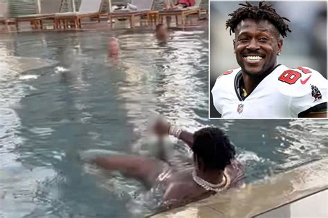 antonio brown leak video|Antonio Brown Sounds off After NSFW Viral Video Leaked